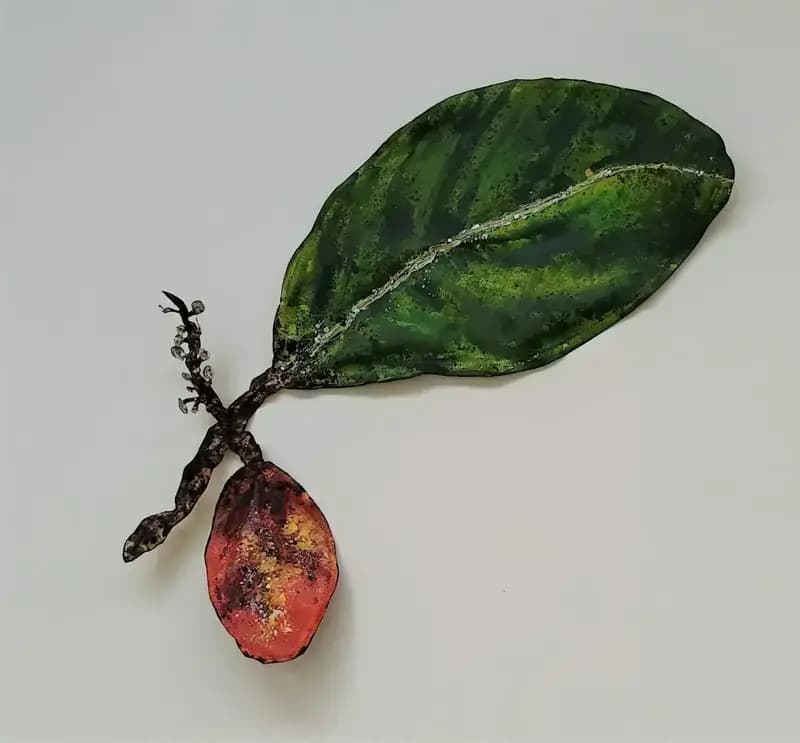 Karaka Branch - 1 Berry & Flowers - Canvas/Wire Sculpture