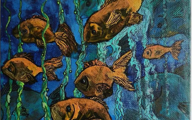 Shimmering Shadows of the Deep
