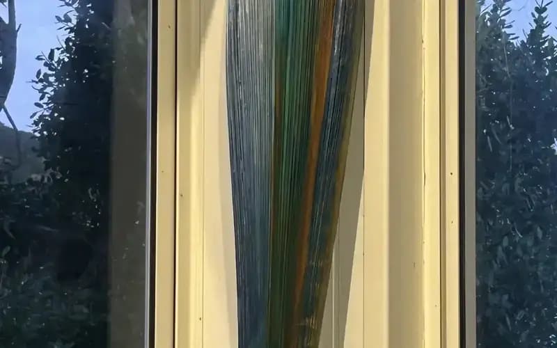 Ara - a vertical, hanging organic seed pod